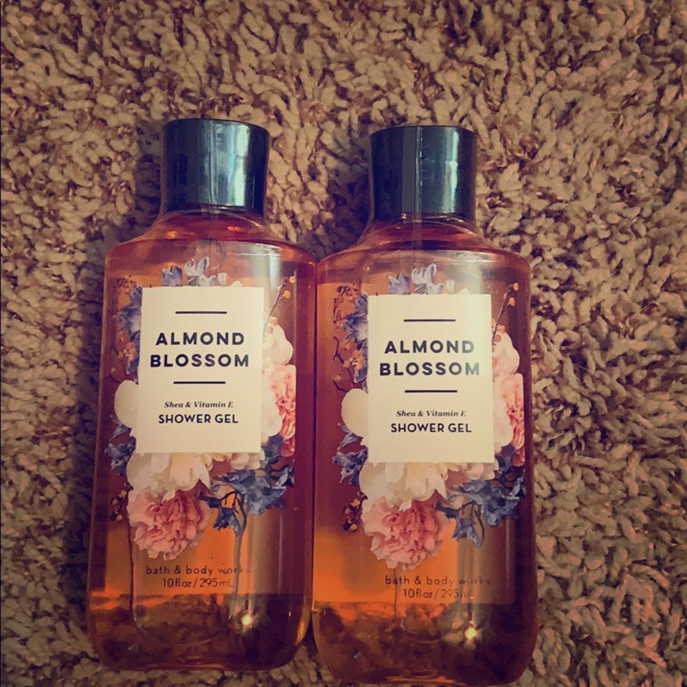 Bath and Body Works Almond Boossom Shower Gels.